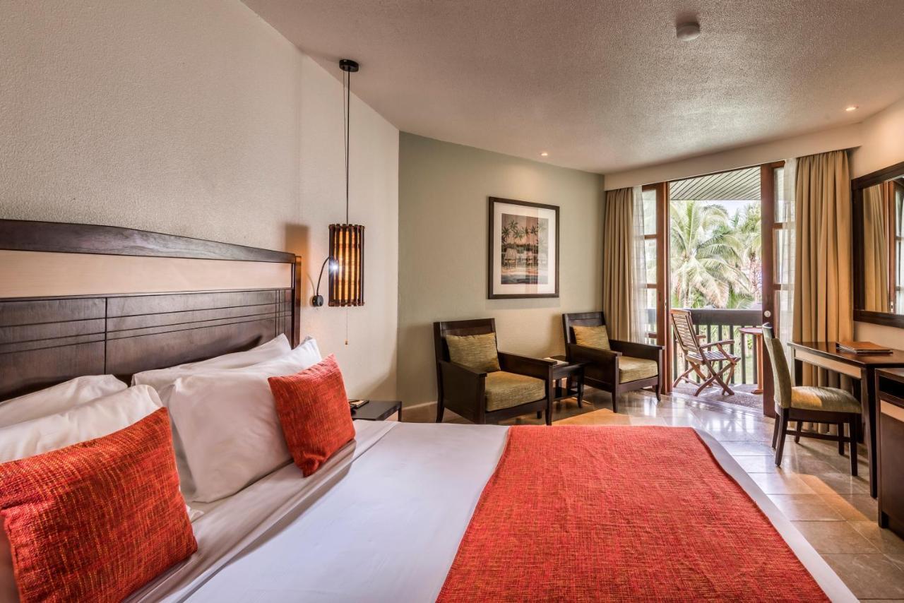 The Warwick Fiji Hotel Korolevu  Luaran gambar A room at the hotel