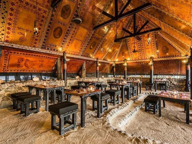 The Warwick Fiji Hotel Korolevu  Luaran gambar The interior of the Fale tele